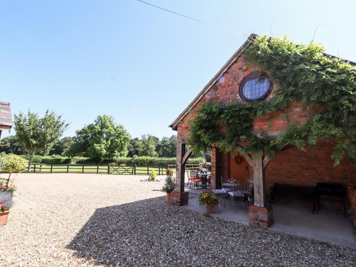 Honeysuckle Farmhouse Tarporley Zewnętrze zdjęcie